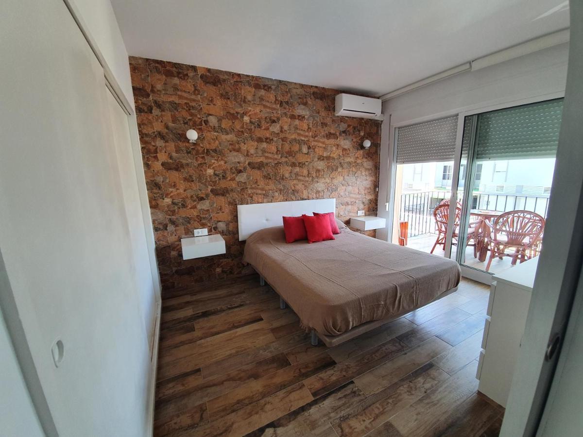 Apartamento Primera Linea De Playa Torremolinos Exterior photo