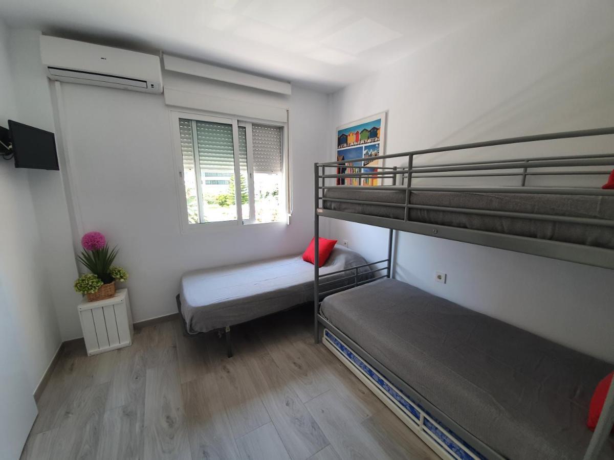 Apartamento Primera Linea De Playa Torremolinos Exterior photo