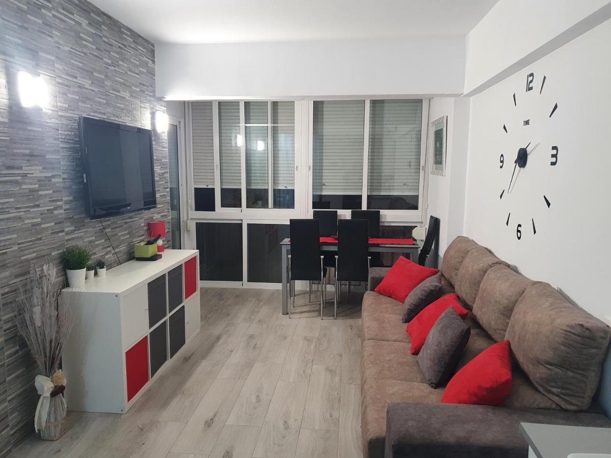 Apartamento Primera Linea De Playa Torremolinos Exterior photo