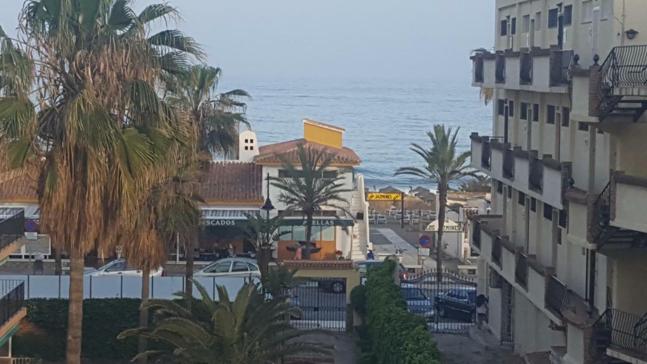 Apartamento Primera Linea De Playa Torremolinos Exterior photo